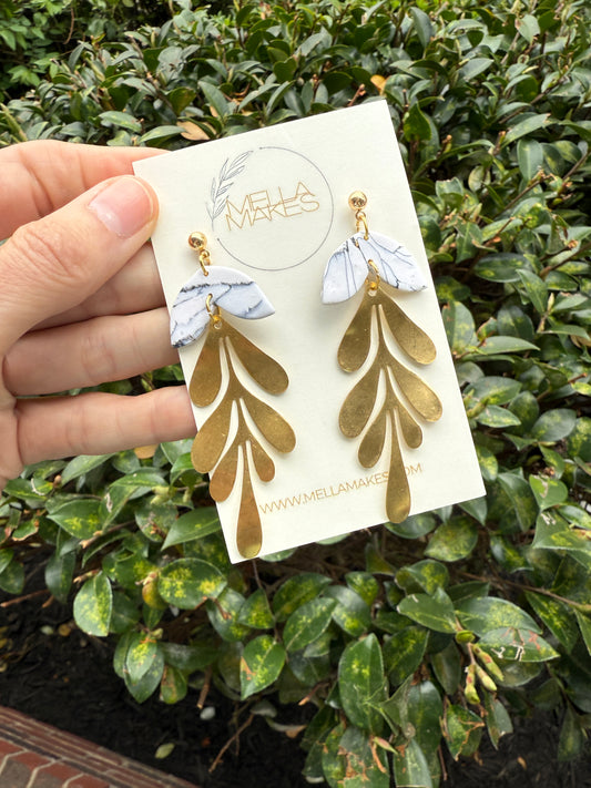 Neutral leaves