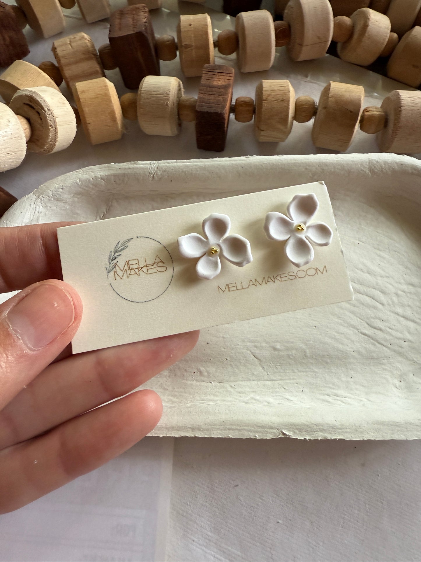 Small dogwood studs